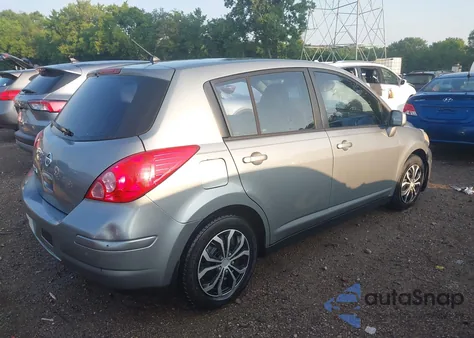 2009 Nissan Versa 1.8S из США, поврежденный, VIN 3N1BC13E29L359513